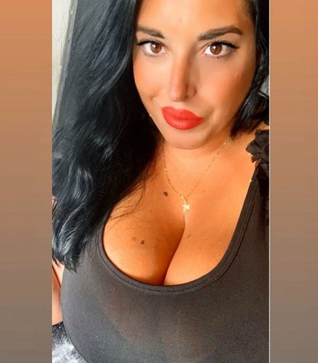 Valeria Vela star pretty pic