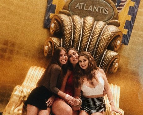 Corrina M beautiful actress images