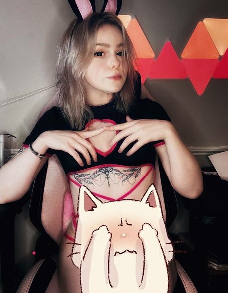 Pinkguno pornstar exclusive images