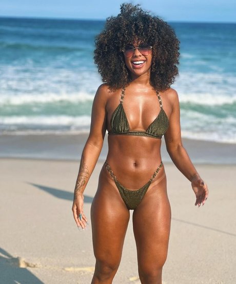 Marvvila xxx pornstar archive