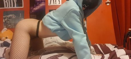 Wah Donka star nude gallery