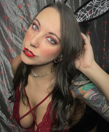 hayleehurricane model images