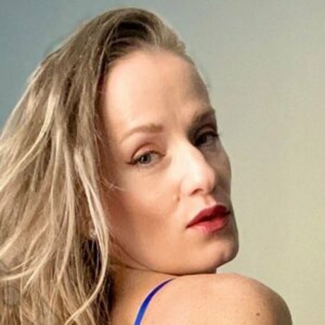 Jillian Weathers nude model img