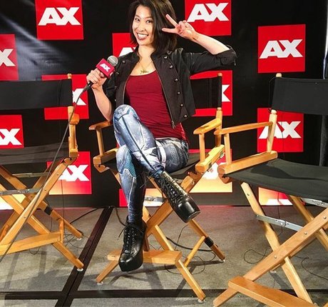 Erika Ishii naked actress images