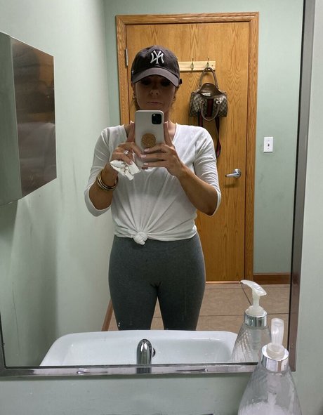 mariefromtheblock1 sexy model picture