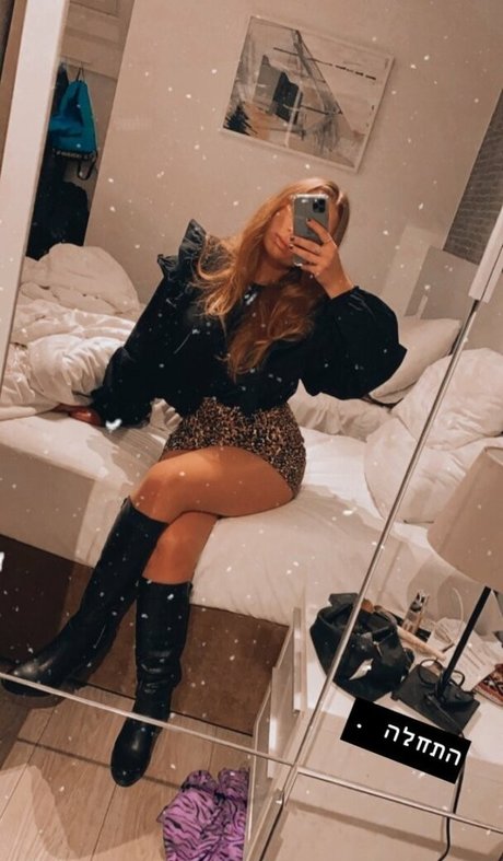 public onlyfans beautiful nude pic