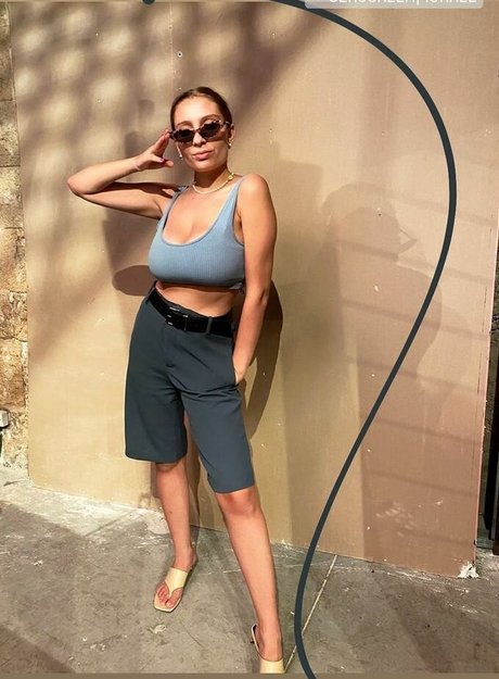 mexican milf onlyfans hot picture