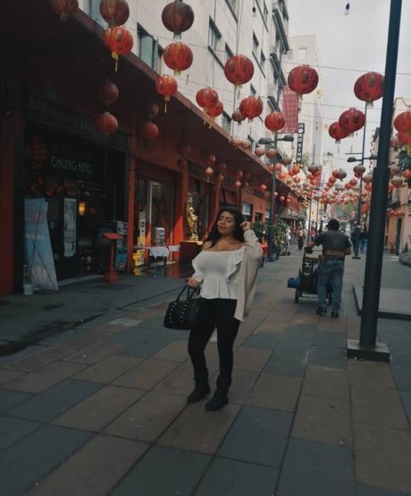 old young lesbian onlyfans sexy naked galleries