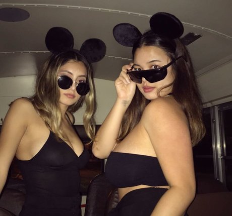 Kattjia hot actress pics