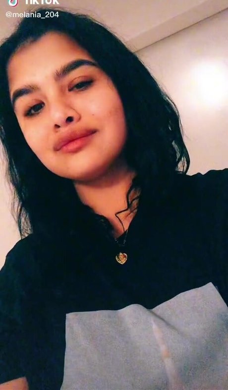 Melannia perfect actress archive