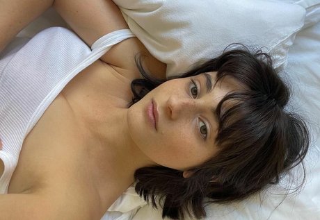 Romy Reiner model high quality photo