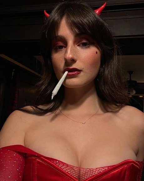 Romy Reiner star pornographic pic