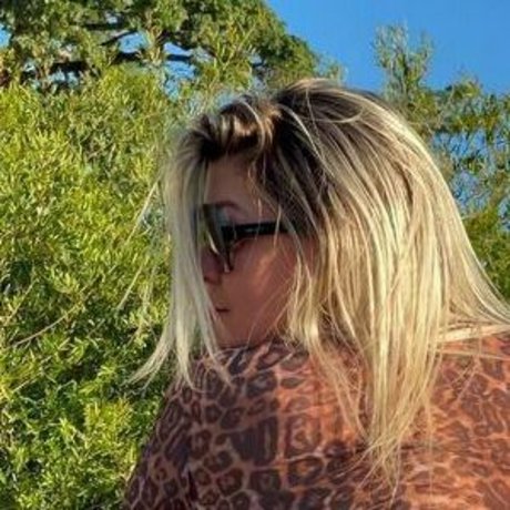 Roro Granada adult model pics