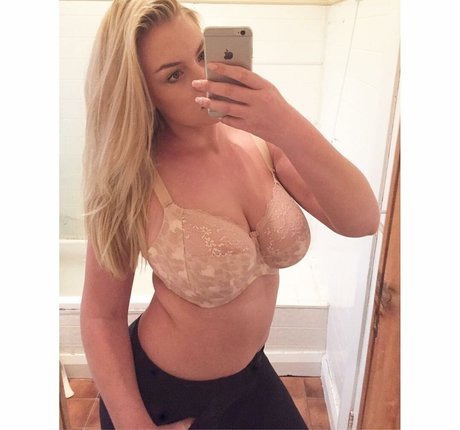 Annaliese Gann star nice photos