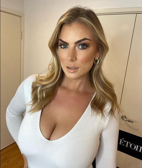 teen blowjob onlyfans porn picture