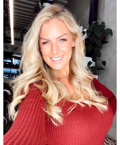 Annaliese Gann star beautiful images