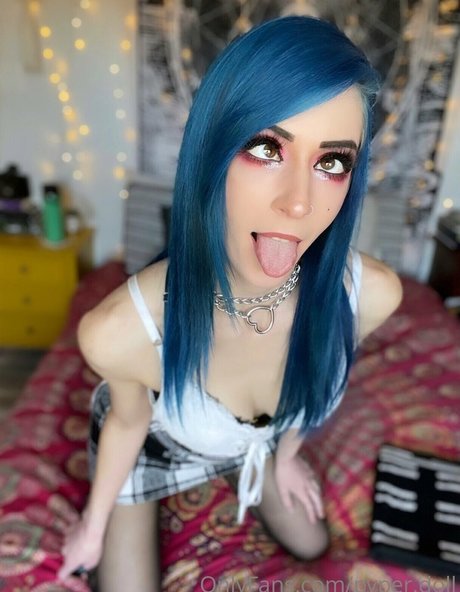 Paper doll top model pictures