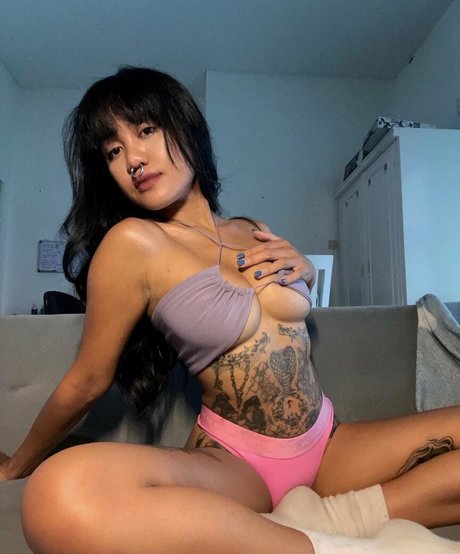 gutslaughter star hot image