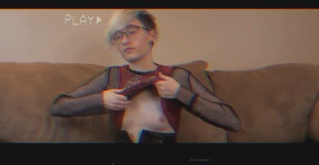 Apollo Fucker star nudes gallery