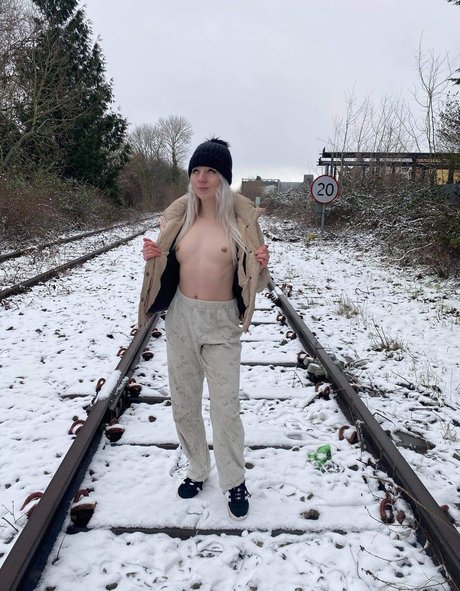 blowjob brunette onlyfans sexy xxx images