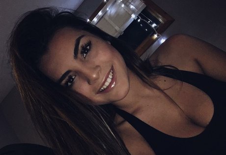 Kylie Manue pornstar archive