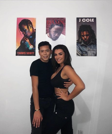 Kylie Manue xxx actress img