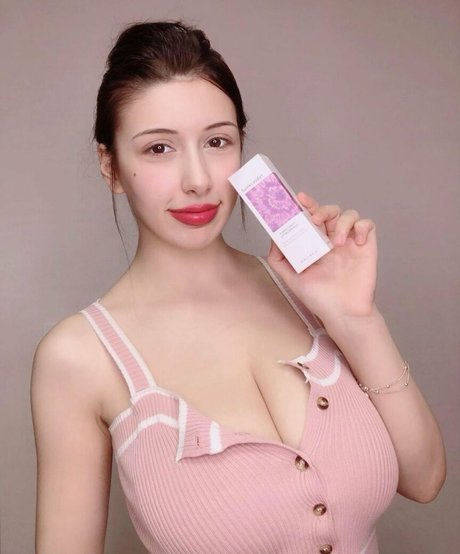 Gym Couple pornstar naked archive