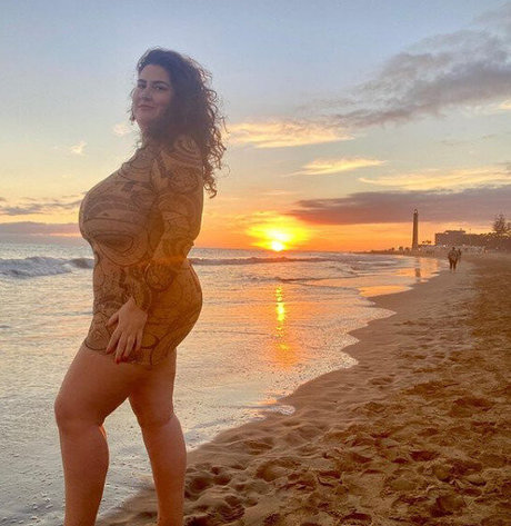 curvy blonde onlyfans hot porn photo