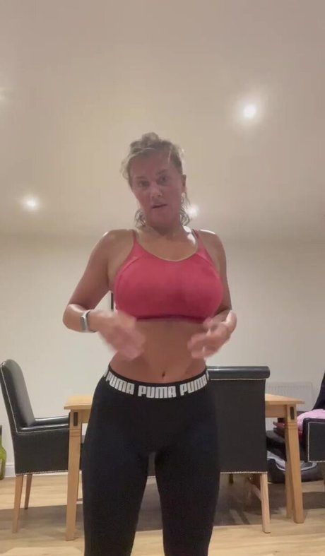 xxx asian onlyfans adult image