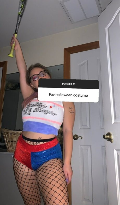 Harley Stein star sexy image