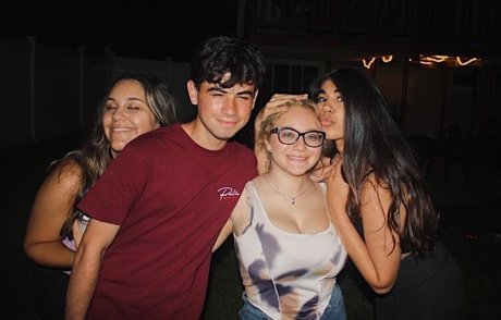 milf wife onlyfans sexy xxx images