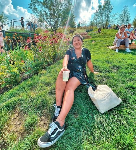 Tiffany Shu model beautiful gallery