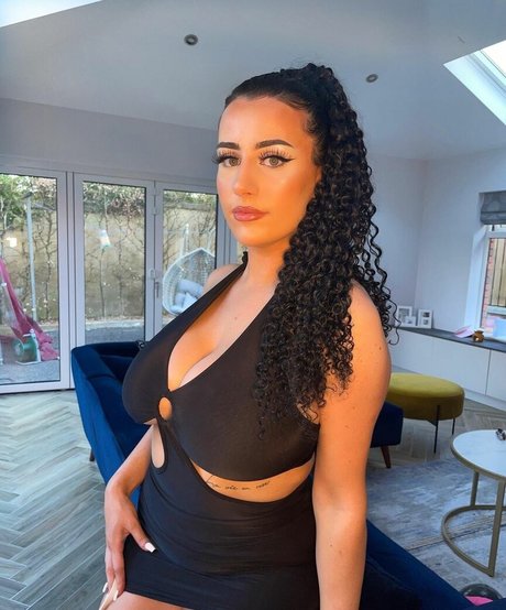 mom fuck onlyfans hot nude img