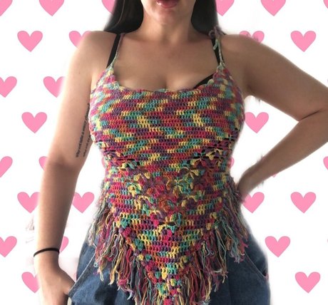 hairy pregnant onlyfans exclusive image