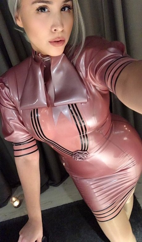 SophiaLarou best pornstar images