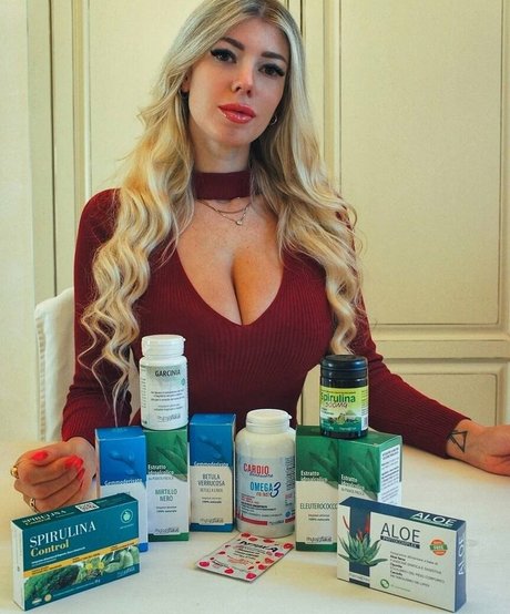 ebony smoking onlyfans art naked photo