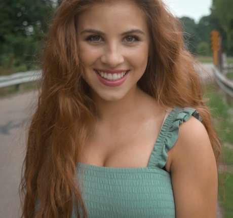 Samantha Vicha naked actress pictures