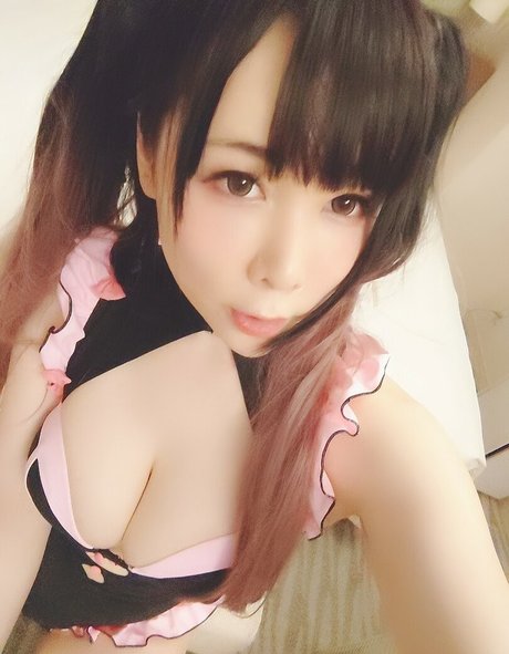 Yui Okada model pretty pictures