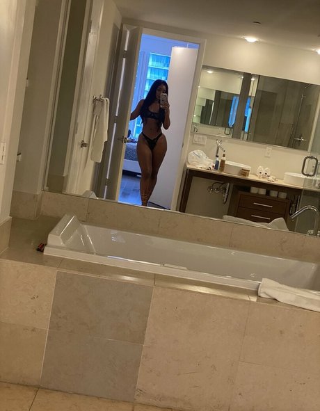 cathiimedialuna adult actress gallery