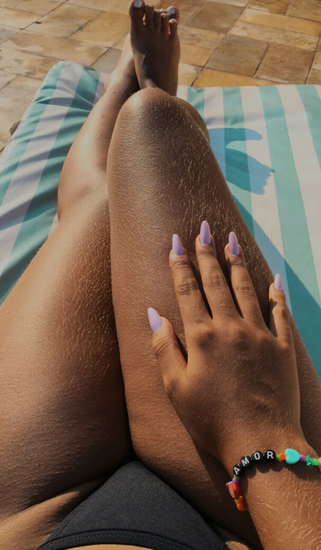 Leticia Nascimento star pics