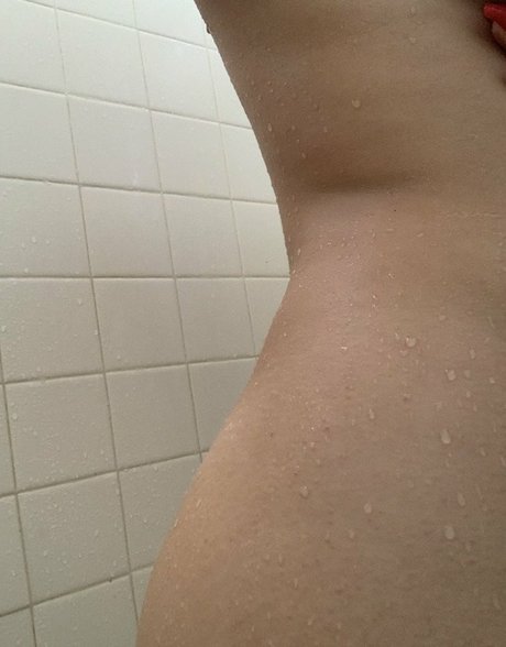 dreafcknlicious pornographic model picture