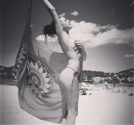 thick girls onlyfans beautiful xxx picture