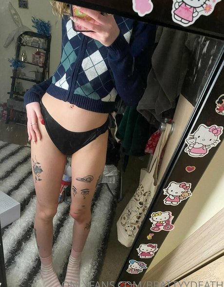 brattyydeath star nude img