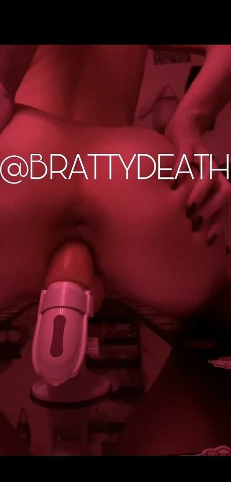 brattyydeath model sex photos