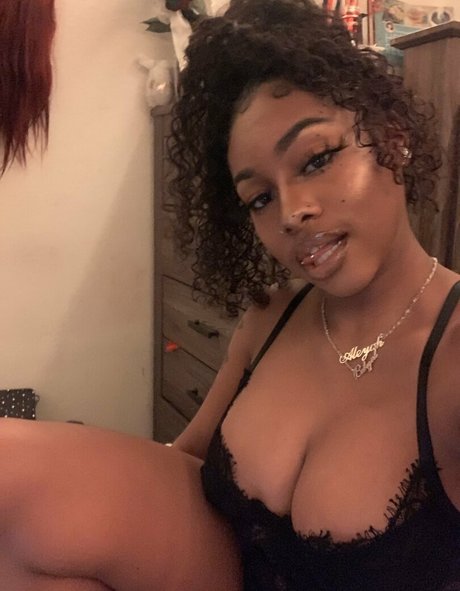 OG Leah Swanky_ model free galleries