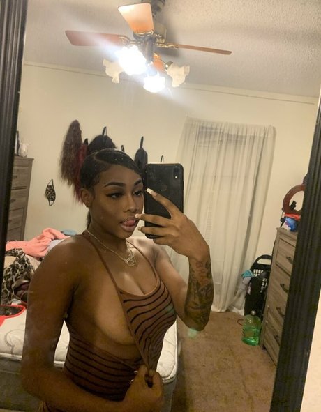 OG Leah Swanky_ free pornstar photo