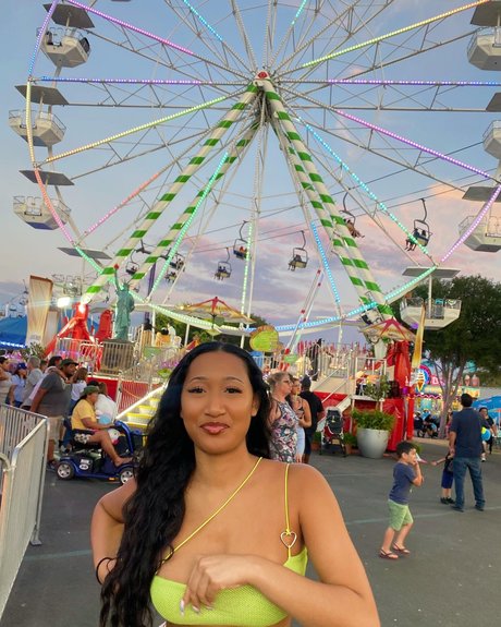 shemale outdoor onlyfans nudes archive