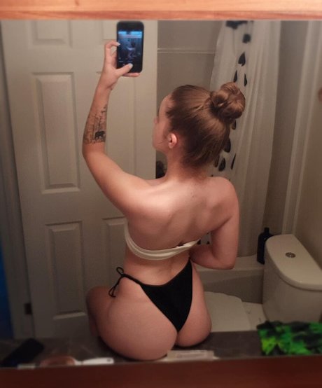 Alildore sex actress photo