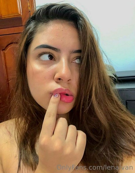 Lenaivan star free gallery