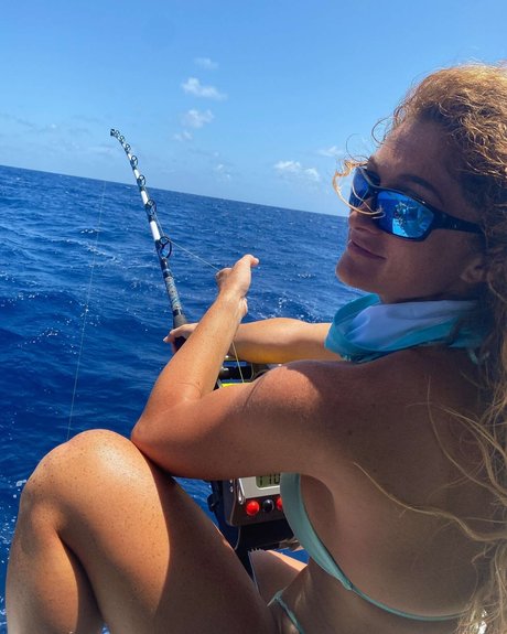 Cassie Zero star adult pictures